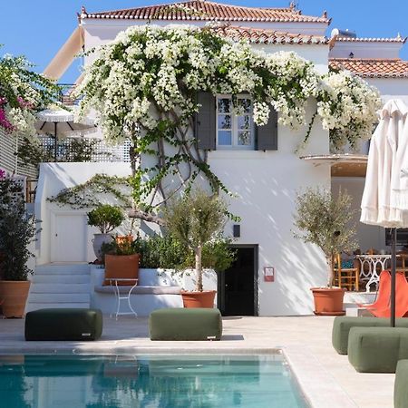 Yayaki Spetses Hotel Exterior foto